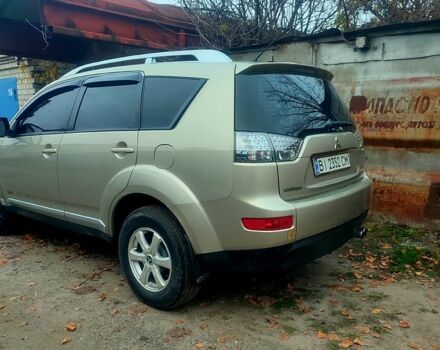 Мицубиси Аутлендер, объемом двигателя 2 л и пробегом 185 тыс. км за 9500 $, фото 3 на Automoto.ua