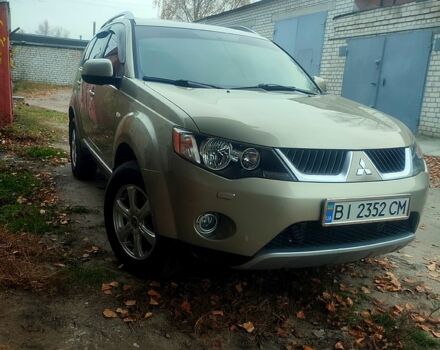 Мицубиси Аутлендер, объемом двигателя 2 л и пробегом 185 тыс. км за 9500 $, фото 2 на Automoto.ua
