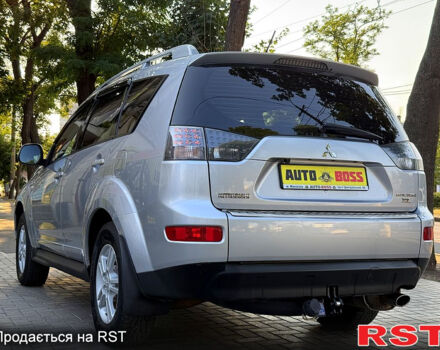 Мицубиси Аутлендер, объемом двигателя 2.4 л и пробегом 168 тыс. км за 8999 $, фото 5 на Automoto.ua