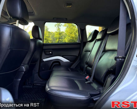 Мицубиси Аутлендер, объемом двигателя 2.4 л и пробегом 168 тыс. км за 8999 $, фото 12 на Automoto.ua