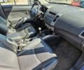 Мицубиси Аутлендер, объемом двигателя 2 л и пробегом 235 тыс. км за 8500 $, фото 11 на Automoto.ua