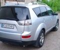 Мицубиси Аутлендер, объемом двигателя 2 л и пробегом 292 тыс. км за 8400 $, фото 3 на Automoto.ua