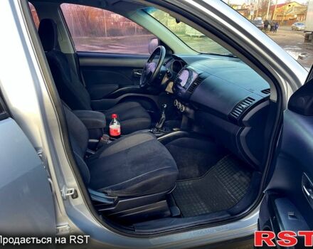 Міцубісі Аутлендер, об'ємом двигуна 2.4 л та пробігом 320 тис. км за 9500 $, фото 8 на Automoto.ua