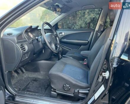 Мицубиси Аутлендер, объемом двигателя 2 л и пробегом 204 тыс. км за 7600 $, фото 8 на Automoto.ua