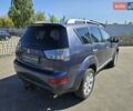 Мицубиси Аутлендер, объемом двигателя 2 л и пробегом 235 тыс. км за 8500 $, фото 3 на Automoto.ua