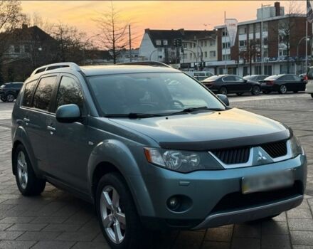 Мицубиси Аутлендер, объемом двигателя 2.4 л и пробегом 207 тыс. км за 7800 $, фото 1 на Automoto.ua