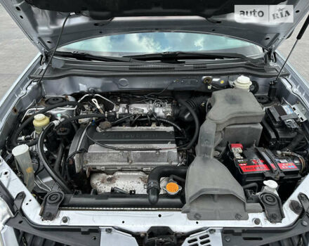 Міцубісі Аутлендер, об'ємом двигуна 2 л та пробігом 170 тис. км за 7777 $, фото 10 на Automoto.ua