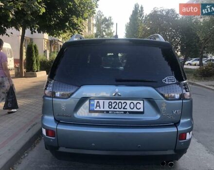Мицубиси Аутлендер, объемом двигателя 3 л и пробегом 201 тыс. км за 10000 $, фото 7 на Automoto.ua