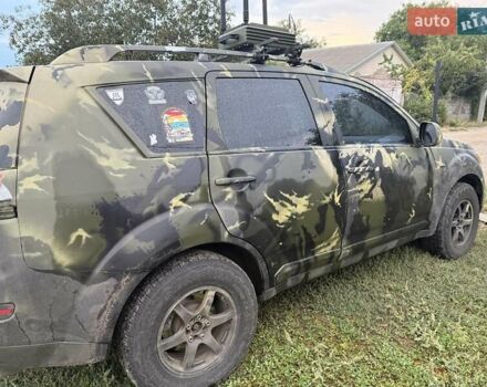 Мицубиси Аутлендер, объемом двигателя 2.2 л и пробегом 280 тыс. км за 12121 $, фото 2 на Automoto.ua