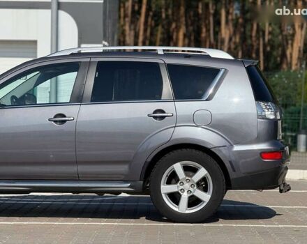 Мицубиси Аутлендер, объемом двигателя 2.2 л и пробегом 221 тыс. км за 9800 $, фото 12 на Automoto.ua