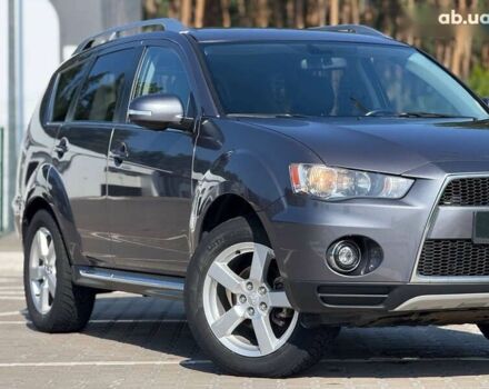 Мицубиси Аутлендер, объемом двигателя 2.2 л и пробегом 221 тыс. км за 9800 $, фото 4 на Automoto.ua