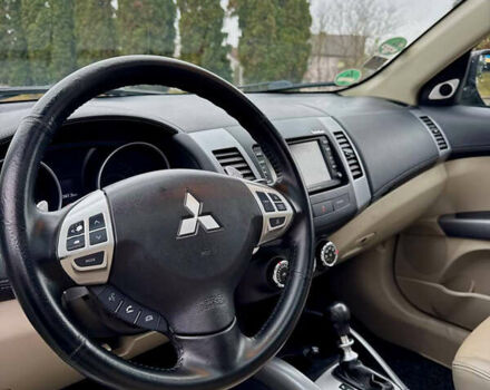 Міцубісі Аутлендер, об'ємом двигуна 2.2 л та пробігом 258 тис. км за 10998 $, фото 12 на Automoto.ua
