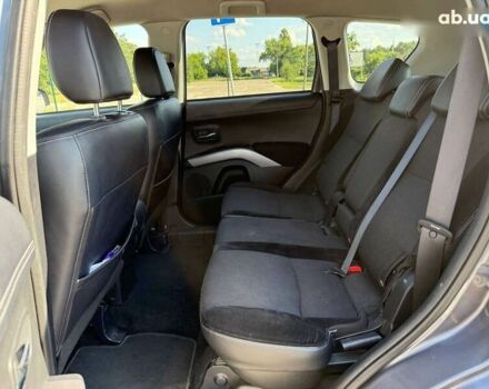 Мицубиси Аутлендер, объемом двигателя 2.2 л и пробегом 221 тыс. км за 9800 $, фото 28 на Automoto.ua