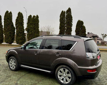 Міцубісі Аутлендер, об'ємом двигуна 2.2 л та пробігом 258 тис. км за 10998 $, фото 5 на Automoto.ua