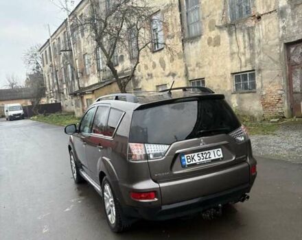 Мицубиси Аутлендер, объемом двигателя 2.2 л и пробегом 184 тыс. км за 11200 $, фото 2 на Automoto.ua