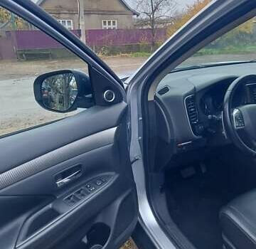 Міцубісі Аутлендер, об'ємом двигуна 2.3 л та пробігом 187 тис. км за 14000 $, фото 44 на Automoto.ua