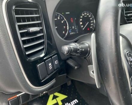 Мицубиси Аутлендер, объемом двигателя 0 л и пробегом 228 тыс. км за 14000 $, фото 17 на Automoto.ua