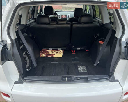 Міцубісі Аутлендер, об'ємом двигуна 2.3 л та пробігом 153 тис. км за 12500 $, фото 21 на Automoto.ua