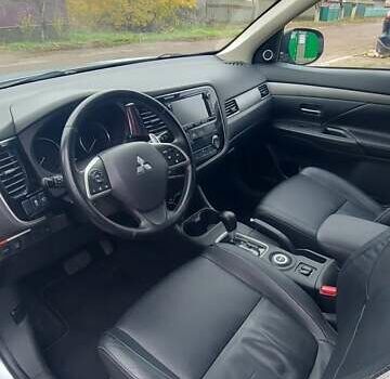 Міцубісі Аутлендер, об'ємом двигуна 2.3 л та пробігом 187 тис. км за 14000 $, фото 42 на Automoto.ua