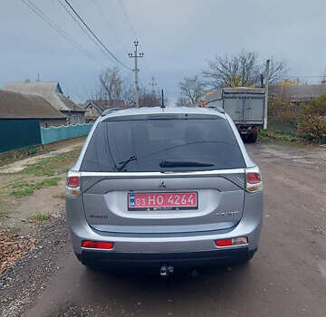 Міцубісі Аутлендер, об'ємом двигуна 2.3 л та пробігом 187 тис. км за 14000 $, фото 12 на Automoto.ua