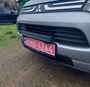 Міцубісі Аутлендер, об'ємом двигуна 2.3 л та пробігом 187 тис. км за 14000 $, фото 17 на Automoto.ua