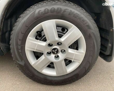 Мицубиси Аутлендер, объемом двигателя 0 л и пробегом 228 тыс. км за 14000 $, фото 12 на Automoto.ua