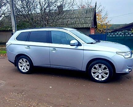 Міцубісі Аутлендер, об'ємом двигуна 2.3 л та пробігом 187 тис. км за 14000 $, фото 8 на Automoto.ua