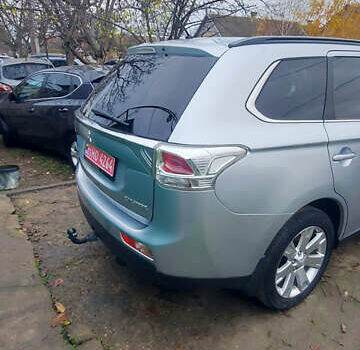 Міцубісі Аутлендер, об'ємом двигуна 2.3 л та пробігом 187 тис. км за 14000 $, фото 14 на Automoto.ua