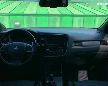 Мицубиси Аутлендер, объемом двигателя 0 л и пробегом 248 тыс. км за 11990 $, фото 12 на Automoto.ua