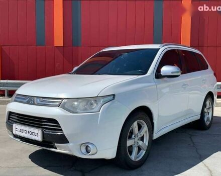 Мицубиси Аутлендер, объемом двигателя 0 л и пробегом 248 тыс. км за 11990 $, фото 3 на Automoto.ua