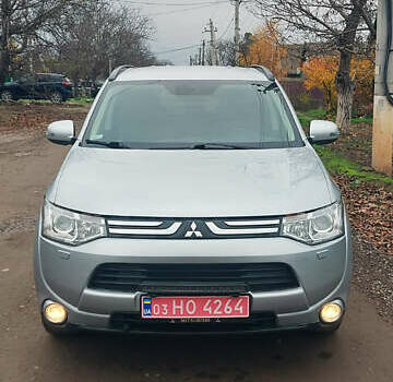 Міцубісі Аутлендер, об'ємом двигуна 2.3 л та пробігом 187 тис. км за 14000 $, фото 3 на Automoto.ua
