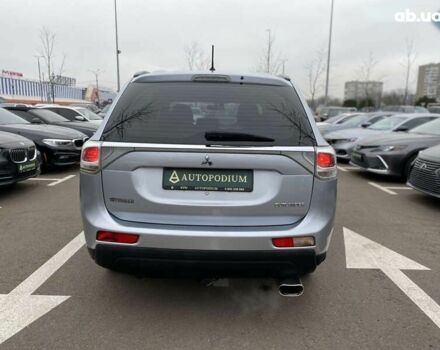 Мицубиси Аутлендер, объемом двигателя 0 л и пробегом 228 тыс. км за 14000 $, фото 8 на Automoto.ua