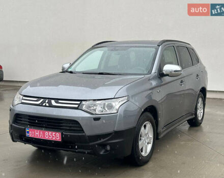 Мицубиси Аутлендер, объемом двигателя 2.27 л и пробегом 207 тыс. км за 13500 $, фото 8 на Automoto.ua