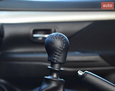 Мицубиси Аутлендер, объемом двигателя 2.3 л и пробегом 153 тыс. км за 14499 $, фото 95 на Automoto.ua