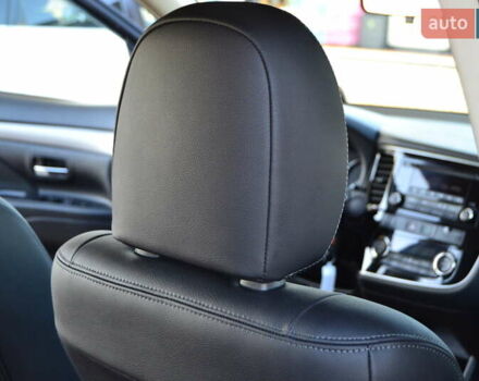 Мицубиси Аутлендер, объемом двигателя 2.3 л и пробегом 153 тыс. км за 14499 $, фото 107 на Automoto.ua