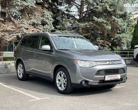Мицубиси Аутлендер, объемом двигателя 0 л и пробегом 157 тыс. км за 12650 $, фото 3 на Automoto.ua