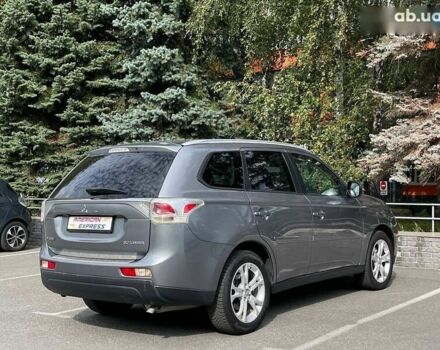 Мицубиси Аутлендер, объемом двигателя 0 л и пробегом 157 тыс. км за 12650 $, фото 4 на Automoto.ua