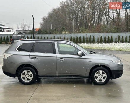 Мицубиси Аутлендер, объемом двигателя 2.27 л и пробегом 207 тыс. км за 13500 $, фото 3 на Automoto.ua