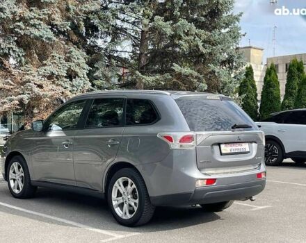 Мицубиси Аутлендер, объемом двигателя 0 л и пробегом 157 тыс. км за 12650 $, фото 5 на Automoto.ua