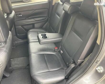 Мицубиси Аутлендер, объемом двигателя 0 л и пробегом 157 тыс. км за 12650 $, фото 14 на Automoto.ua