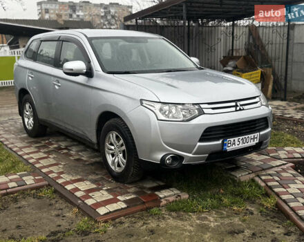 Мицубиси Аутлендер, объемом двигателя 2 л и пробегом 269 тыс. км за 10800 $, фото 1 на Automoto.ua