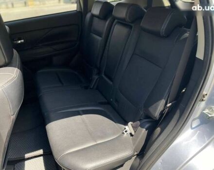 Мицубиси Аутлендер, объемом двигателя 2.3 л и пробегом 204 тыс. км за 15490 $, фото 15 на Automoto.ua