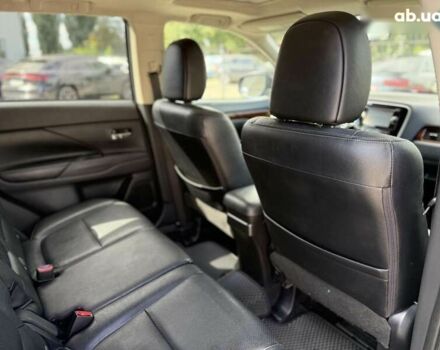 Мицубиси Аутлендер, объемом двигателя 0 л и пробегом 231 тыс. км за 12400 $, фото 27 на Automoto.ua