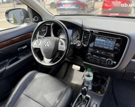 Міцубісі Аутлендер, об'ємом двигуна 0 л та пробігом 231 тис. км за 12400 $, фото 25 на Automoto.ua