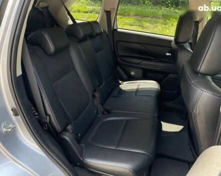 Мицубиси Аутлендер, объемом двигателя 2.3 л и пробегом 204 тыс. км за 15490 $, фото 17 на Automoto.ua