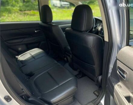 Мицубиси Аутлендер, объемом двигателя 2.3 л и пробегом 204 тыс. км за 15490 $, фото 16 на Automoto.ua