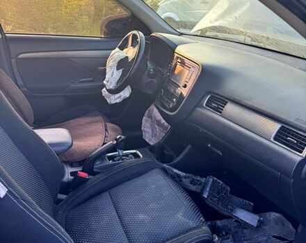 Міцубісі Аутлендер, об'ємом двигуна 2.4 л та пробігом 185 тис. км за 5500 $, фото 6 на Automoto.ua