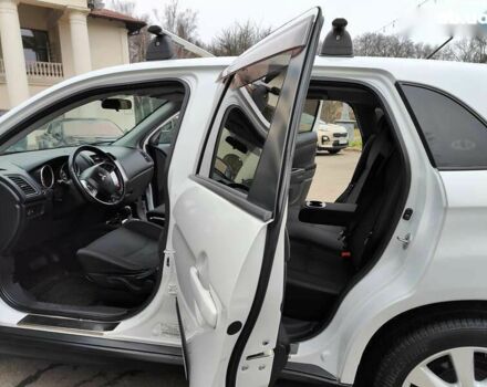 Мицубиси Аутлендер, объемом двигателя 0 л и пробегом 207 тыс. км за 9990 $, фото 5 на Automoto.ua