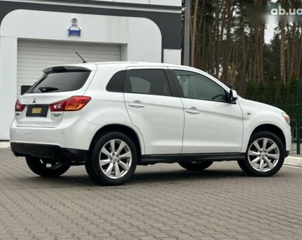 Мицубиси Аутлендер, объемом двигателя 0 л и пробегом 257 тыс. км за 10800 $, фото 9 на Automoto.ua