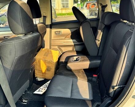 Міцубісі Аутлендер, об'ємом двигуна 2.4 л та пробігом 185 тис. км за 5500 $, фото 5 на Automoto.ua